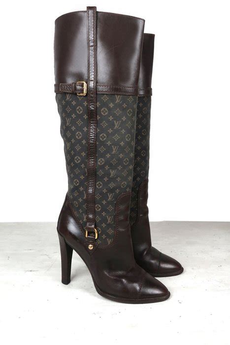 louis vuitton laarzen vrouwen|Louis Vuitton clothing.